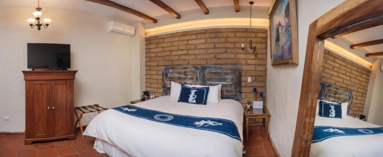 ホテル Casa 1800 Suchitoto Boutique エクステリア 写真