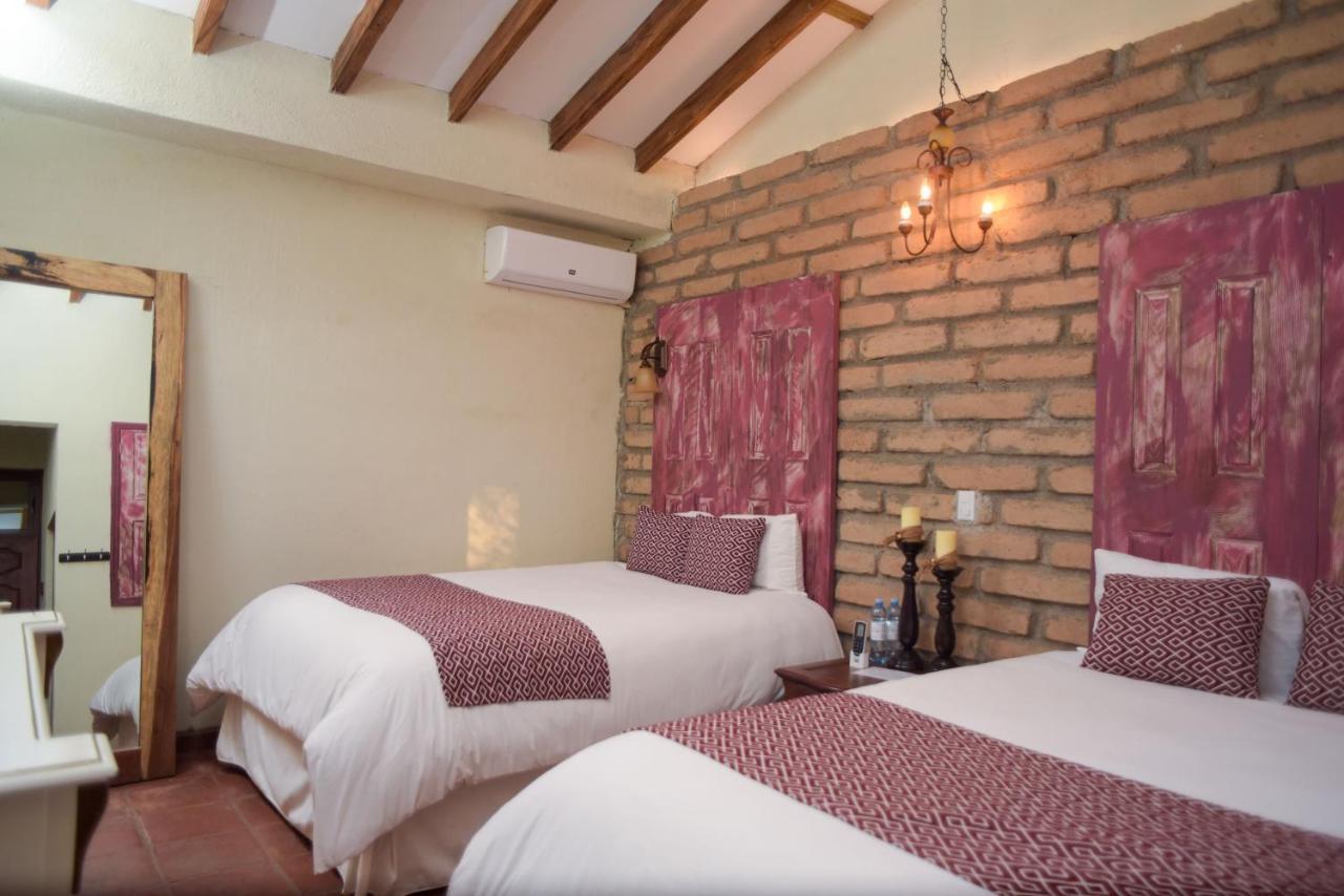 ホテル Casa 1800 Suchitoto Boutique エクステリア 写真